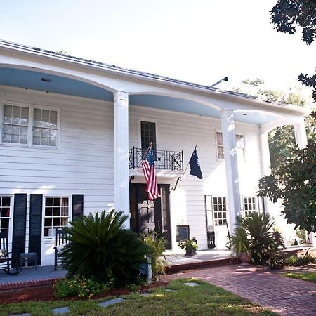 The Spivey House B&B On Kingston Lake Конуей Екстериор снимка